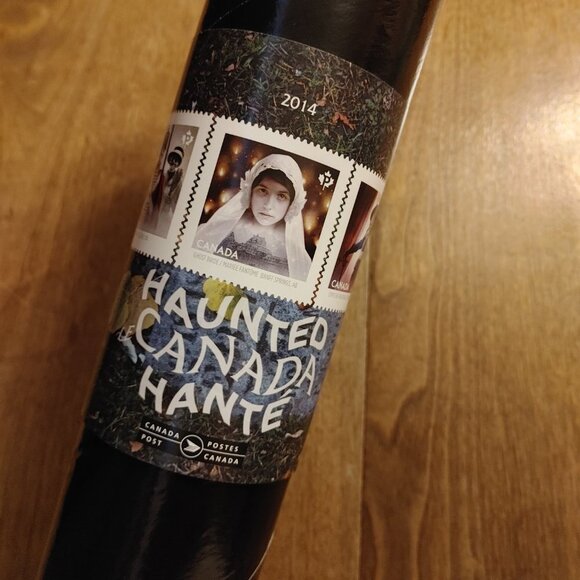 RARE Haunted Canada Canada Post Uncut press sheet of 8 souvenir sheets 2015 BNWT - Picture 2 of 7